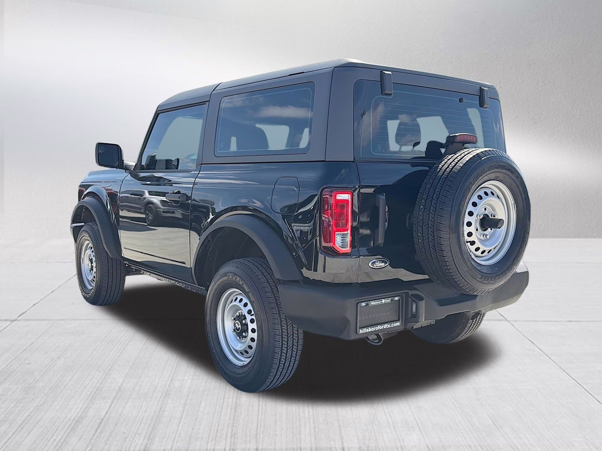 2025 Shadow Black Ford Bronco Base 4X4 SUV