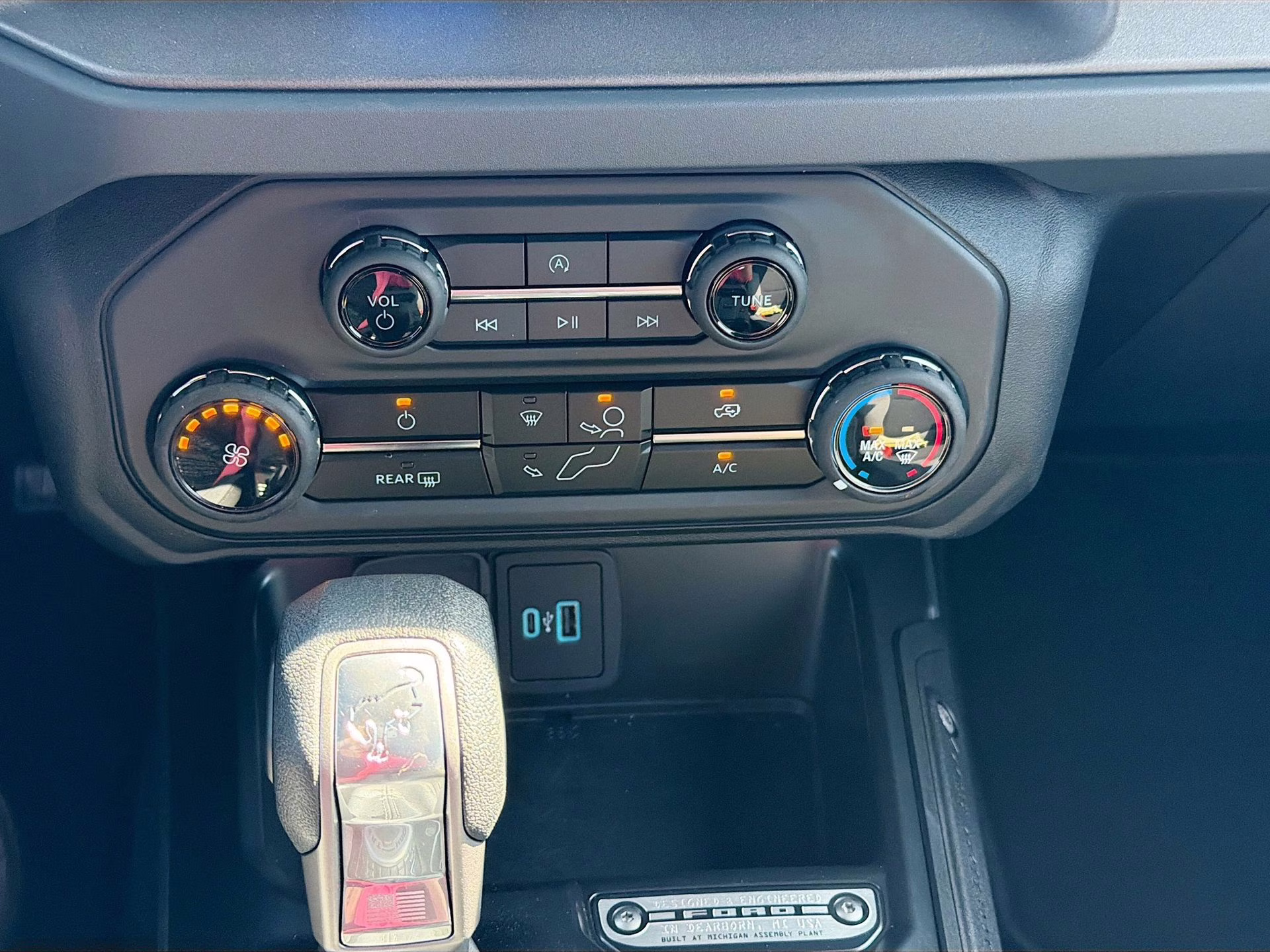 2025 Shadow Black Ford Bronco Base 4X4 SUV