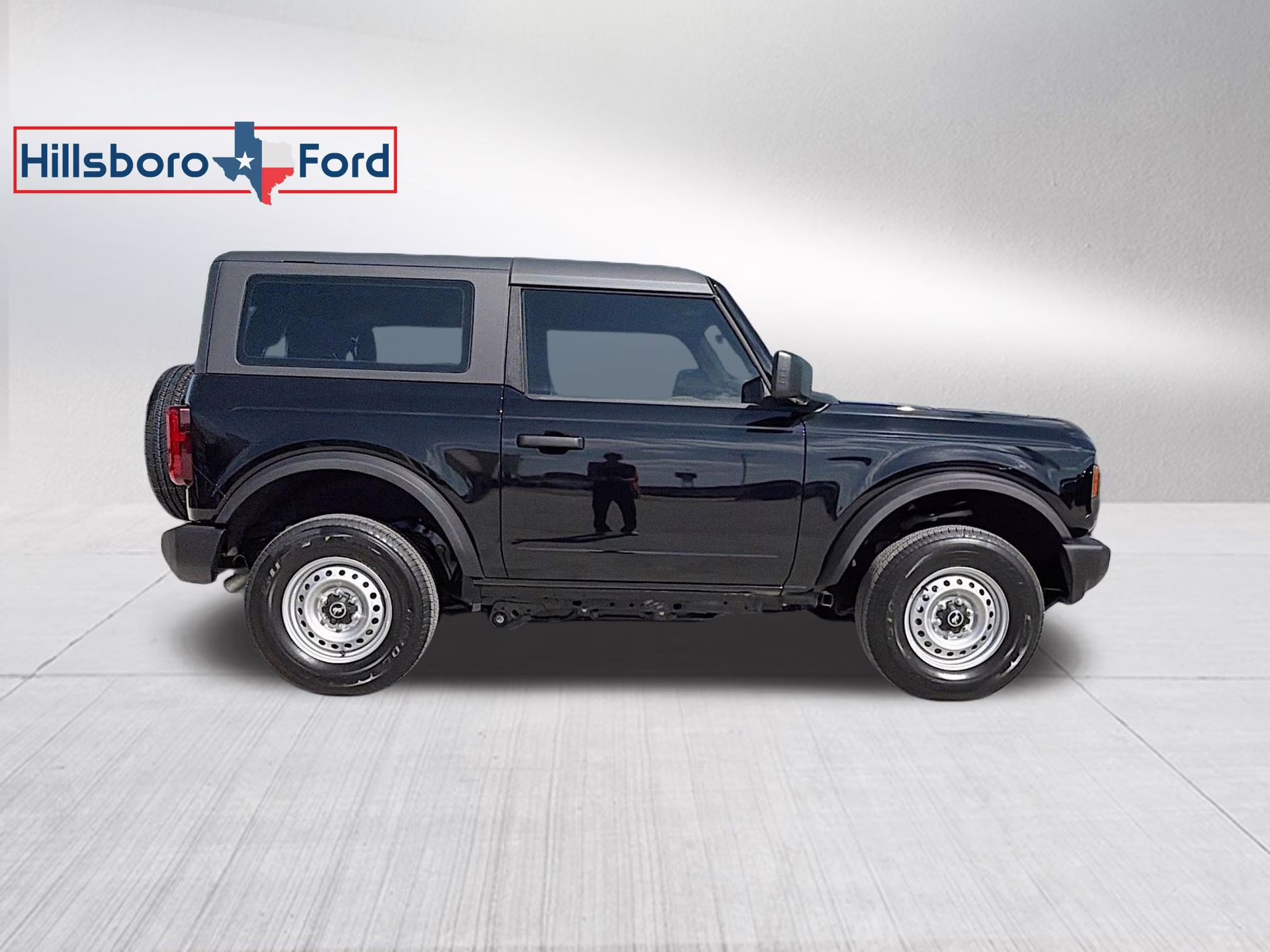2025 Shadow Black Ford Bronco Base 4X4 SUV