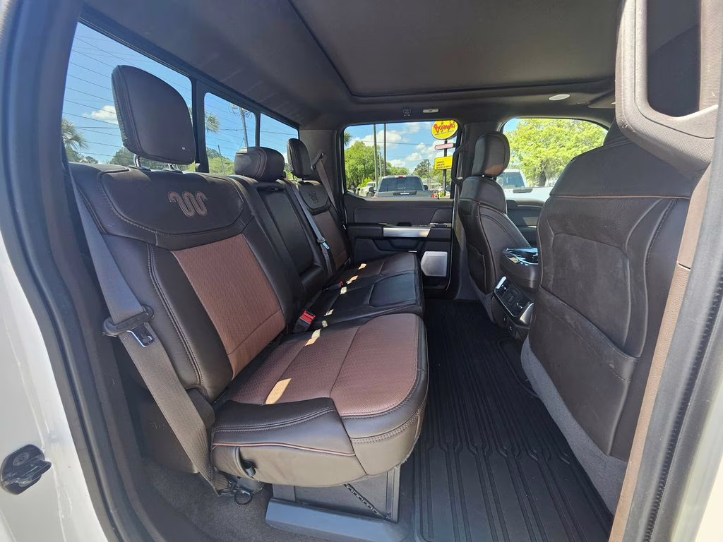 2022 Star White Metallic Tri-Coat Ford F-150 King Ranch 4X4 Truck