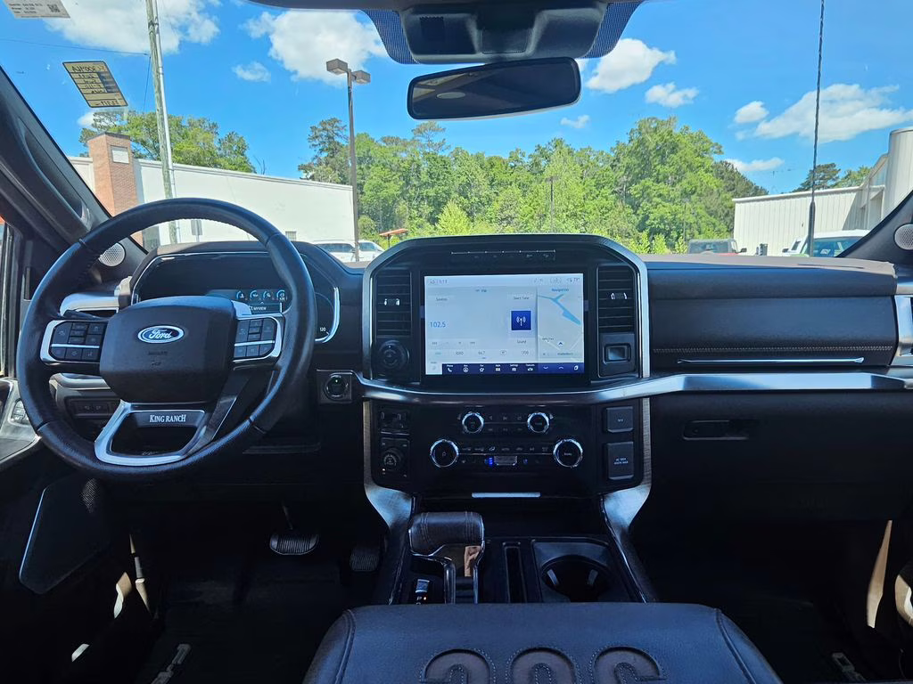 2022 Star White Metallic Tri-Coat Ford F-150 King Ranch 4X4 Truck