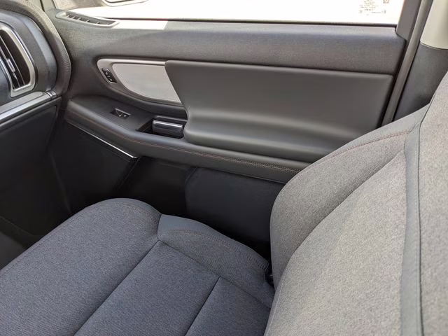 2025 Oxford White Ford Expedition Active RWD SUV