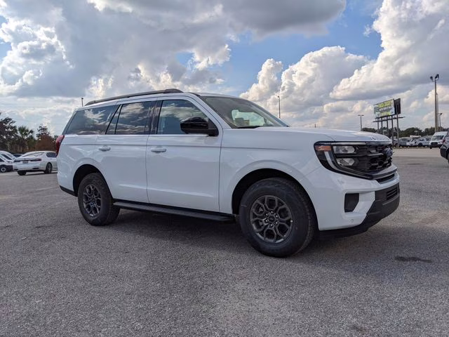 2025 Oxford White Ford Expedition Active RWD SUV