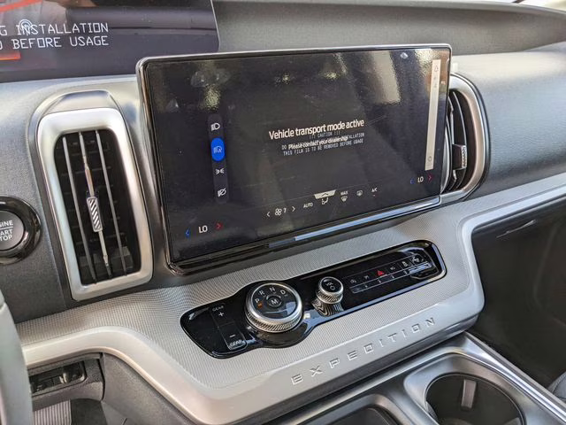 2025 Oxford White Ford Expedition Active RWD SUV