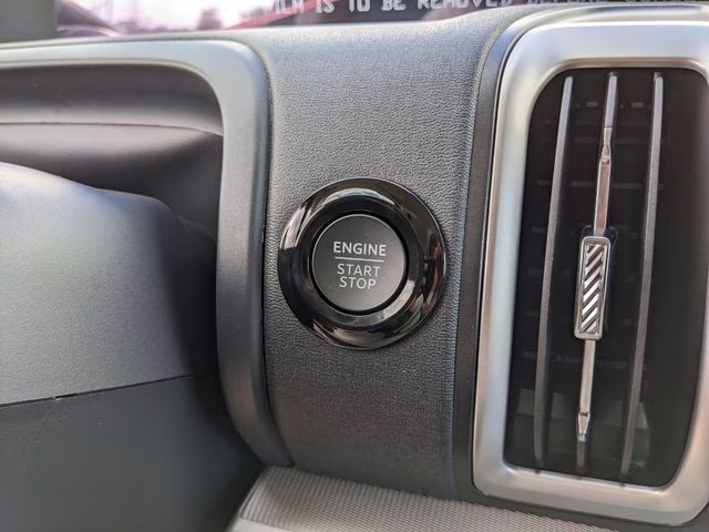 2025 Oxford White Ford Expedition Active RWD SUV