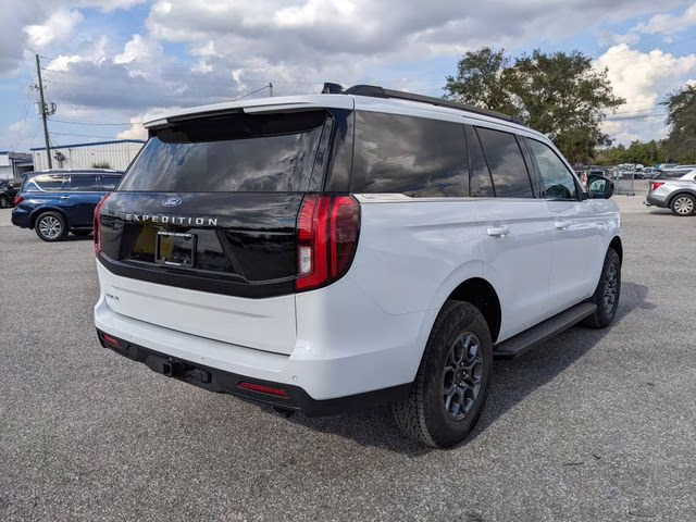 2025 Oxford White Ford Expedition Active RWD SUV