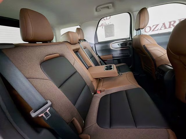 2025 Azure Gray Metallic Tri-Coat Ford Bronco Sport Outer Banks 4X4 SUV