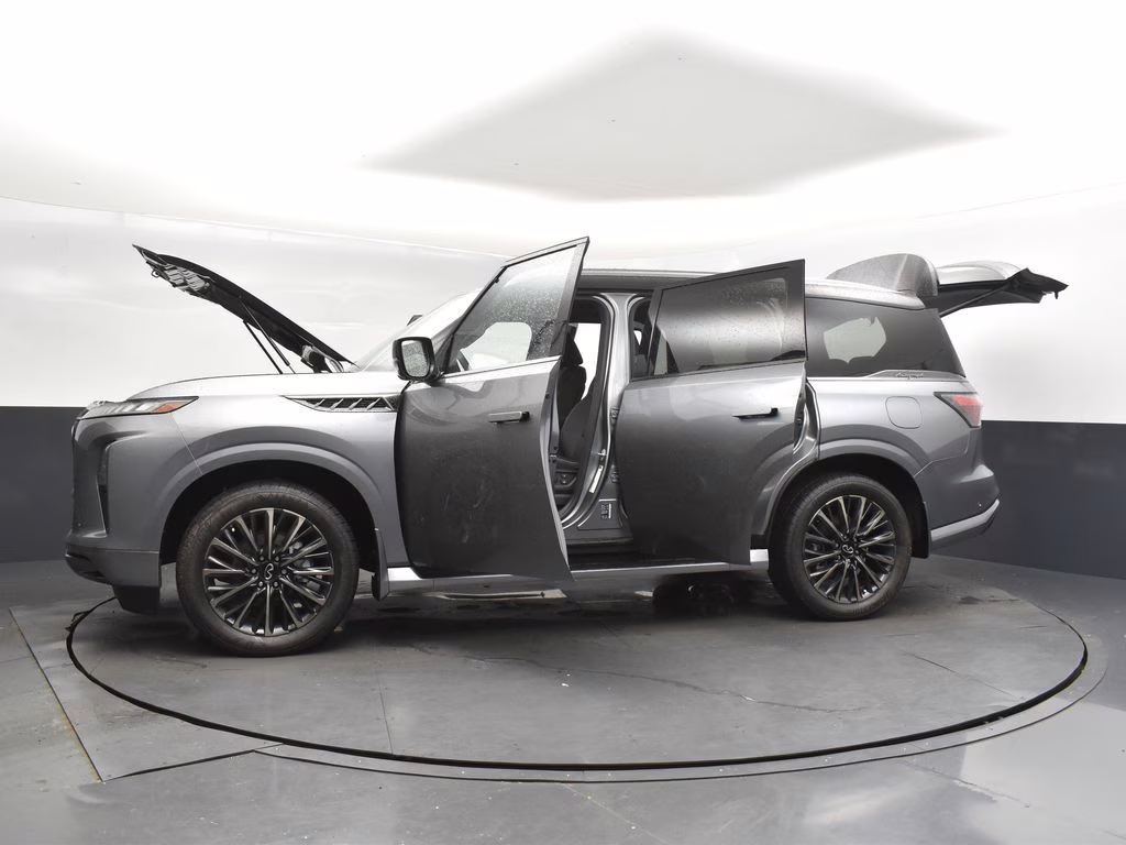 2026 Dynamic Metal/Black Obsidian INFINITI QX80 AUTOGRAPH 4X4 SUV