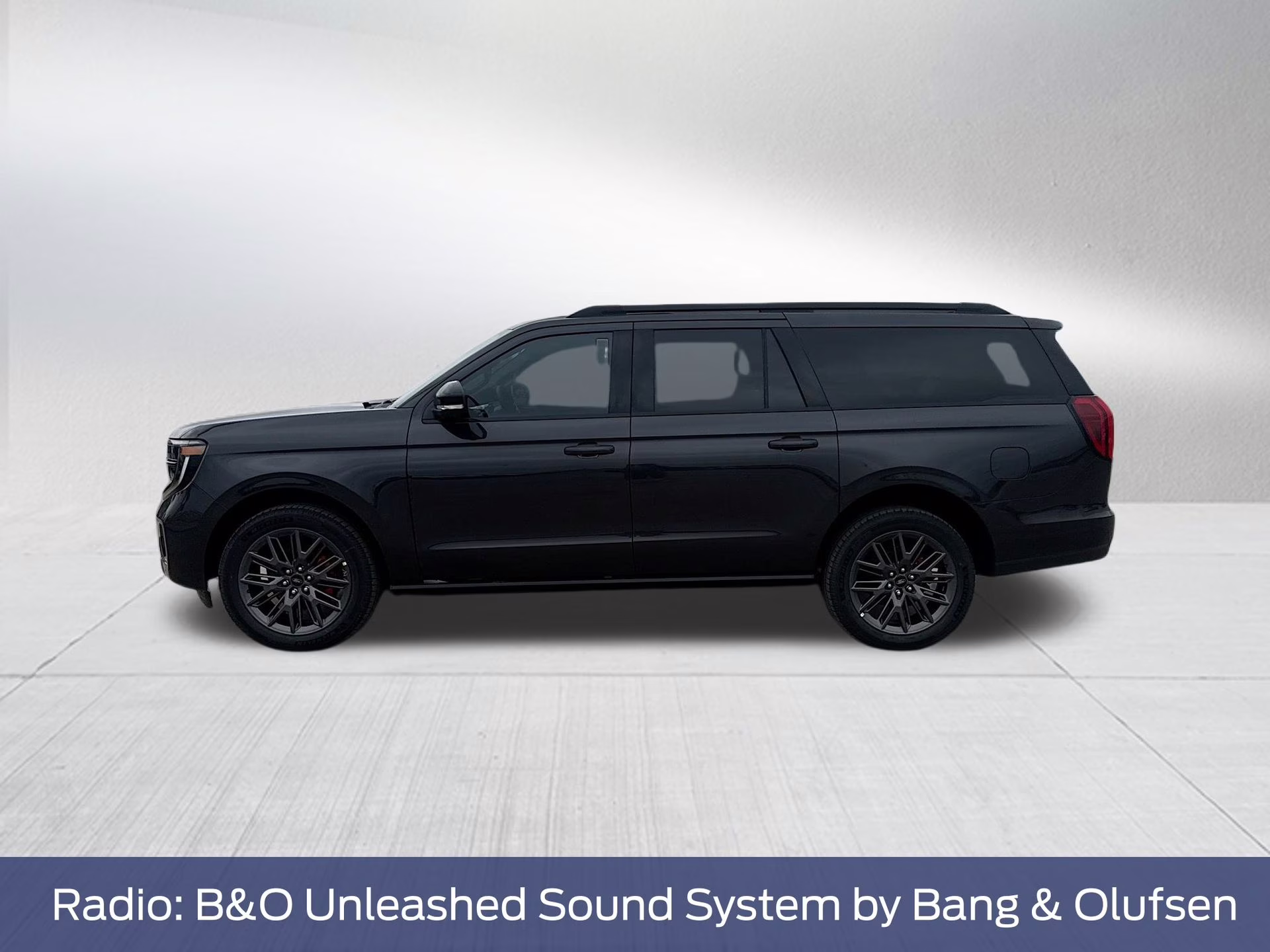 2025 Dark Matter Gray Metallic Ford Expedition Max Platinum 4X4 SUV