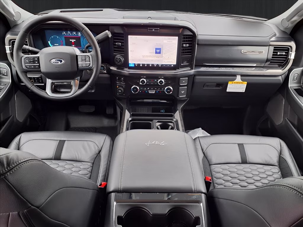 2026 AVALANCHE Ford Super Duty F-250 SRW LARIAT 4X4 Truck