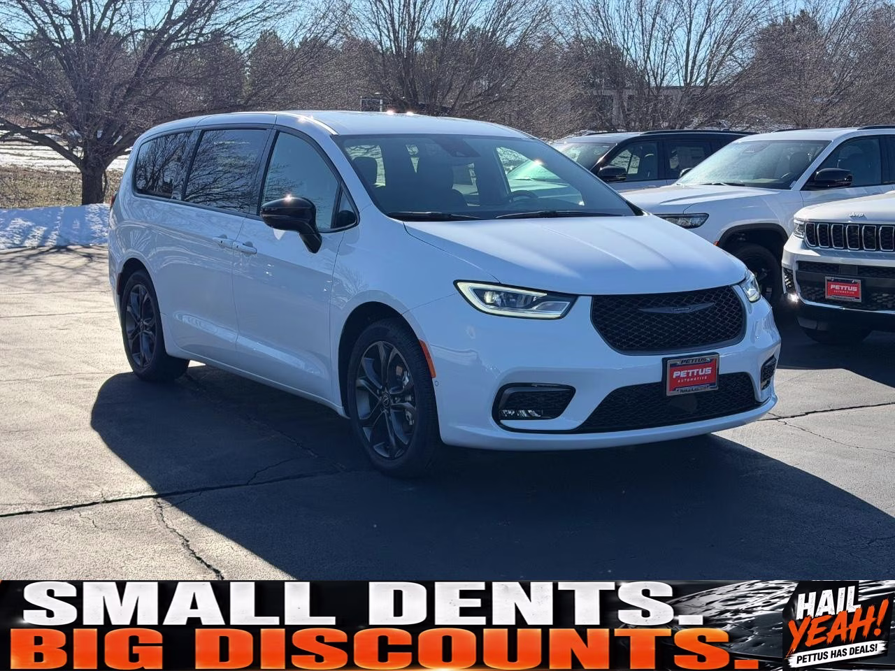 2026 Bright White Clearcoat Chrysler Pacifica Select FWD Van