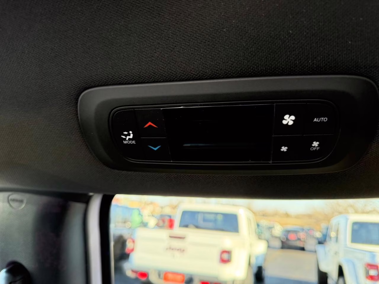 2026 Bright White Clearcoat Chrysler Pacifica Select FWD Van