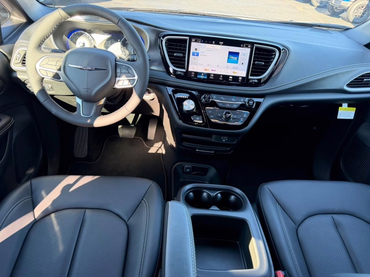 2026 Bright White Clearcoat Chrysler Pacifica Select FWD Van