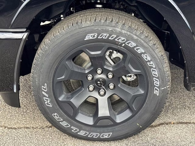 2026 Diamond Black Crystal Pearlcoat Ram 1500 Big Horn RWD Truck