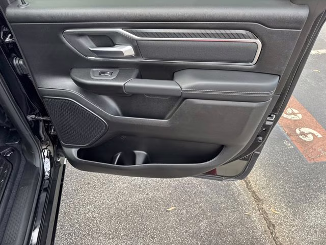 2026 Diamond Black Crystal Pearlcoat Ram 1500 Big Horn RWD Truck