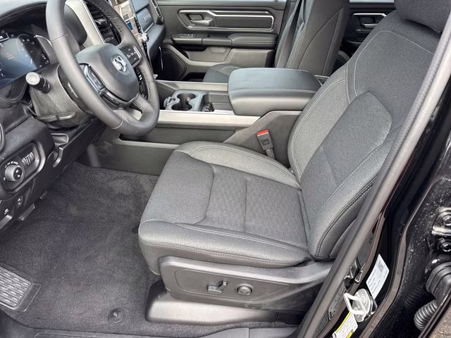 2026 Diamond Black Crystal Pearlcoat Ram 1500 Big Horn RWD Truck