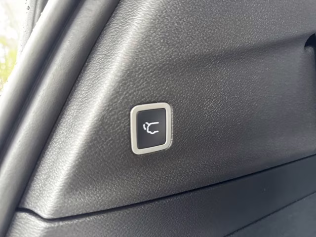 2026 Bright White Clearcoat Chrysler Pacifica Select FWD Van