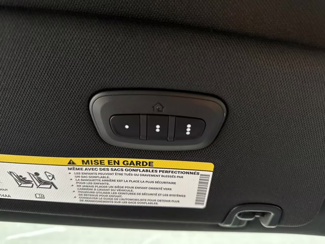 2026 Bright White Clearcoat Chrysler Pacifica Select FWD Van