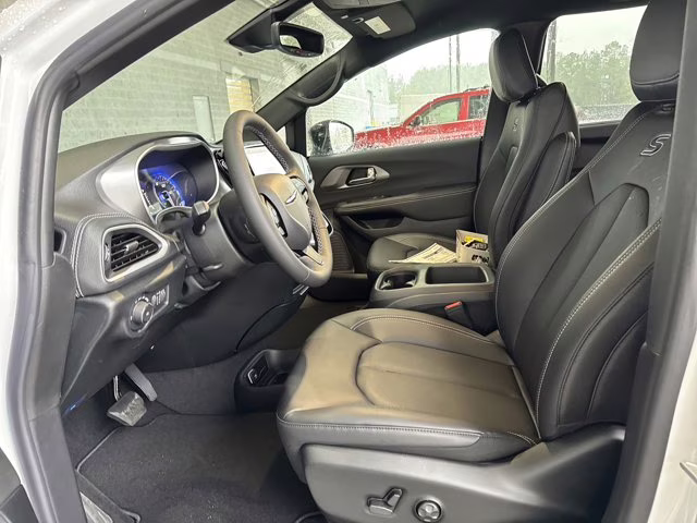 2026 Bright White Clearcoat Chrysler Pacifica Select FWD Van