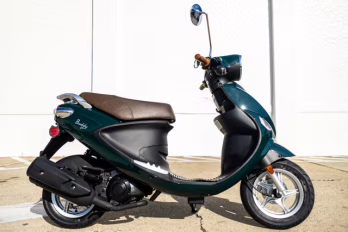 2026 BRITISH RACING GREEN Genuine Scooter BUDDY 50