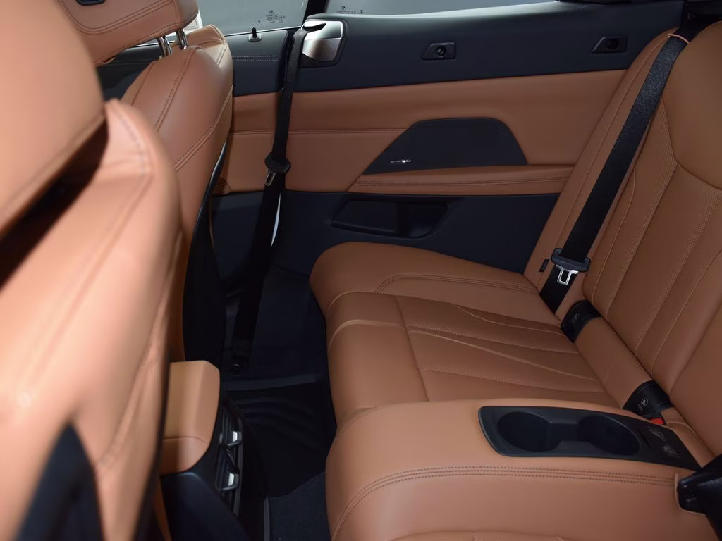 2026 Mineral White Metallic BMW 4 Series 430i RWD Convertible