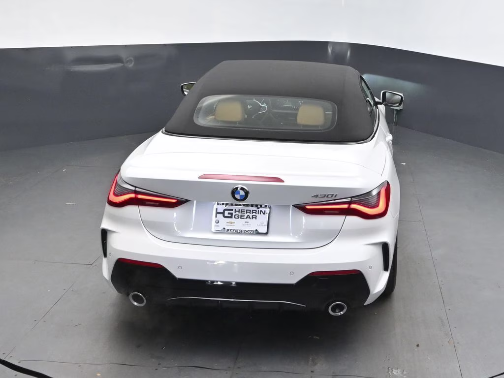 2026 Mineral White Metallic BMW 4 Series 430i RWD Convertible