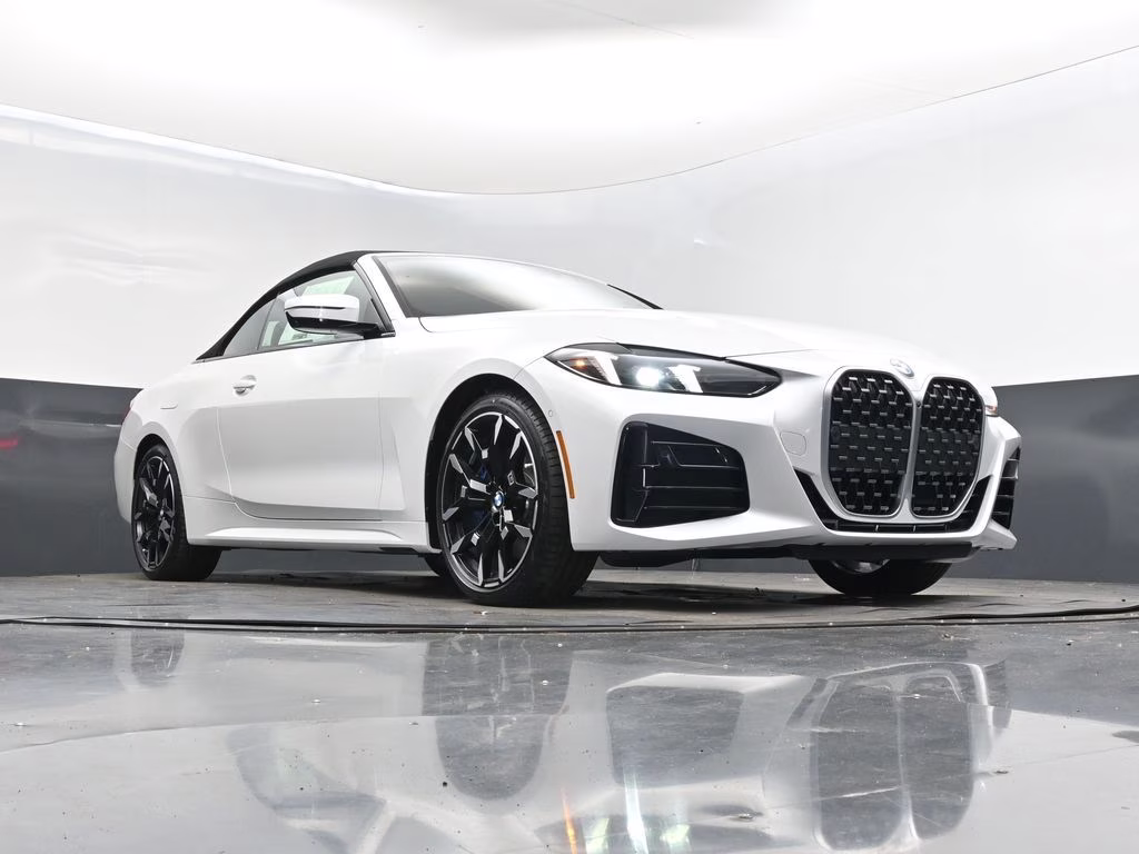 2026 Mineral White Metallic BMW 4 Series 430i RWD Convertible