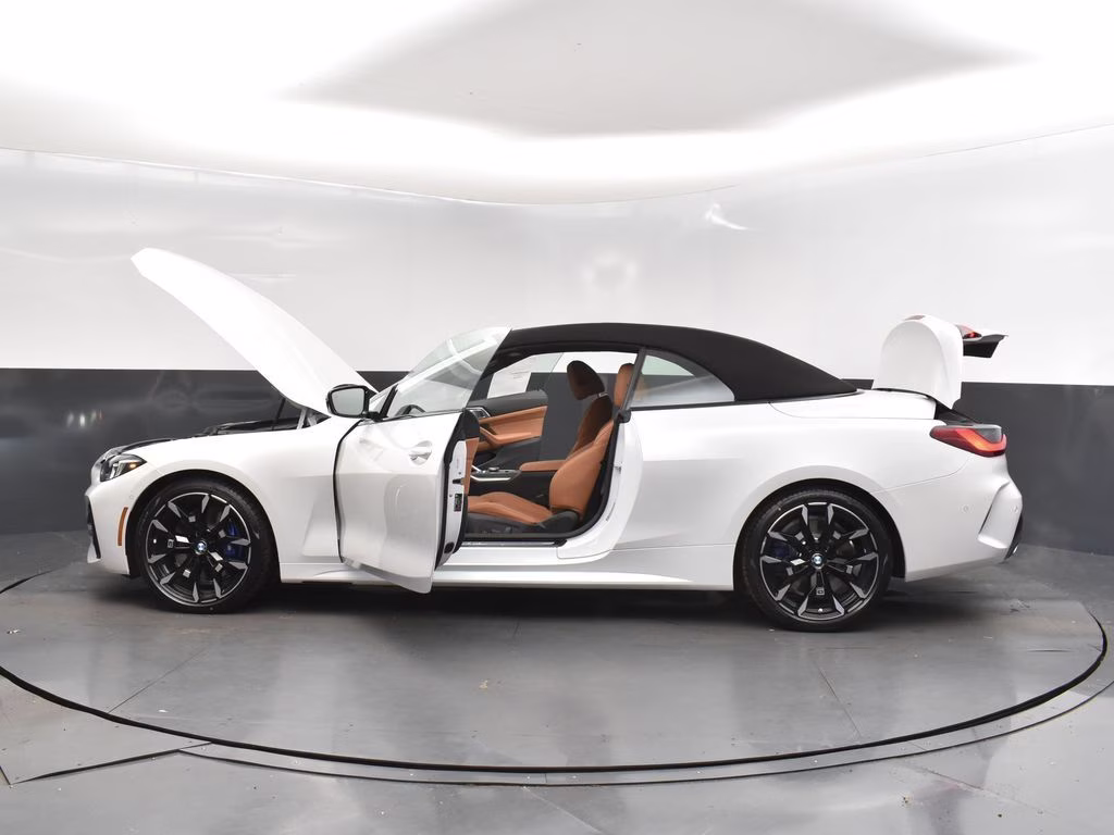 2026 Mineral White Metallic BMW 4 Series 430i RWD Convertible