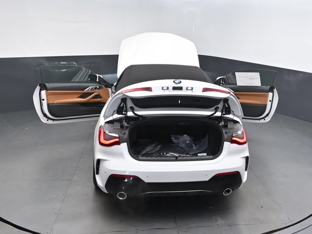 2026 Mineral White Metallic BMW 4 Series 430i RWD Convertible