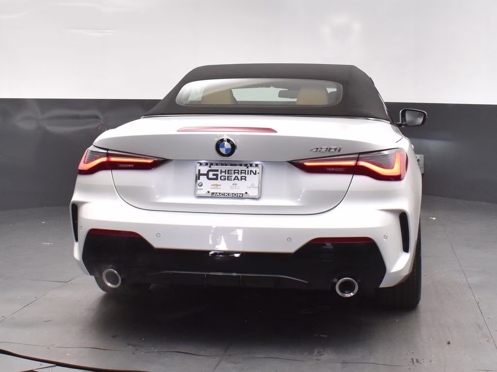 2026 Mineral White Metallic BMW 4 Series 430i RWD Convertible