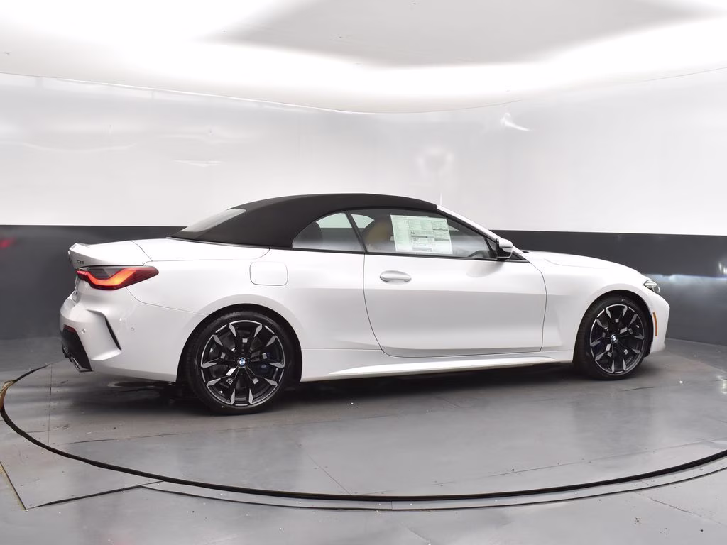 2026 Mineral White Metallic BMW 4 Series 430i RWD Convertible