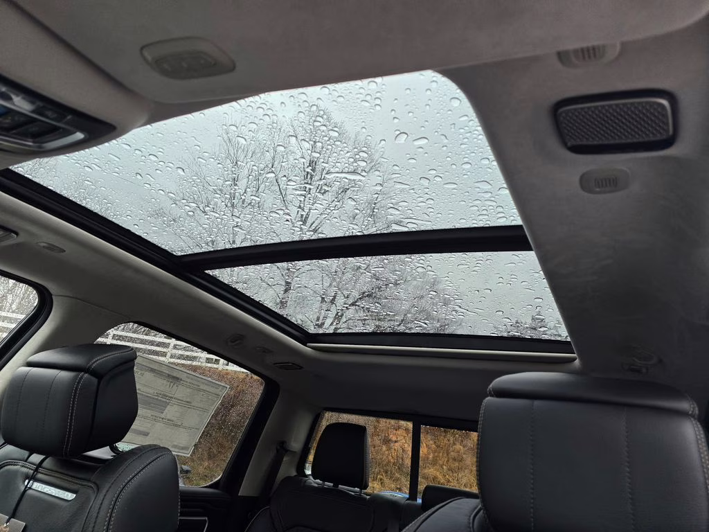 2026 Diamond Black Crystal Pearlcoat Ram 1500 Tungsten 4X4 Truck