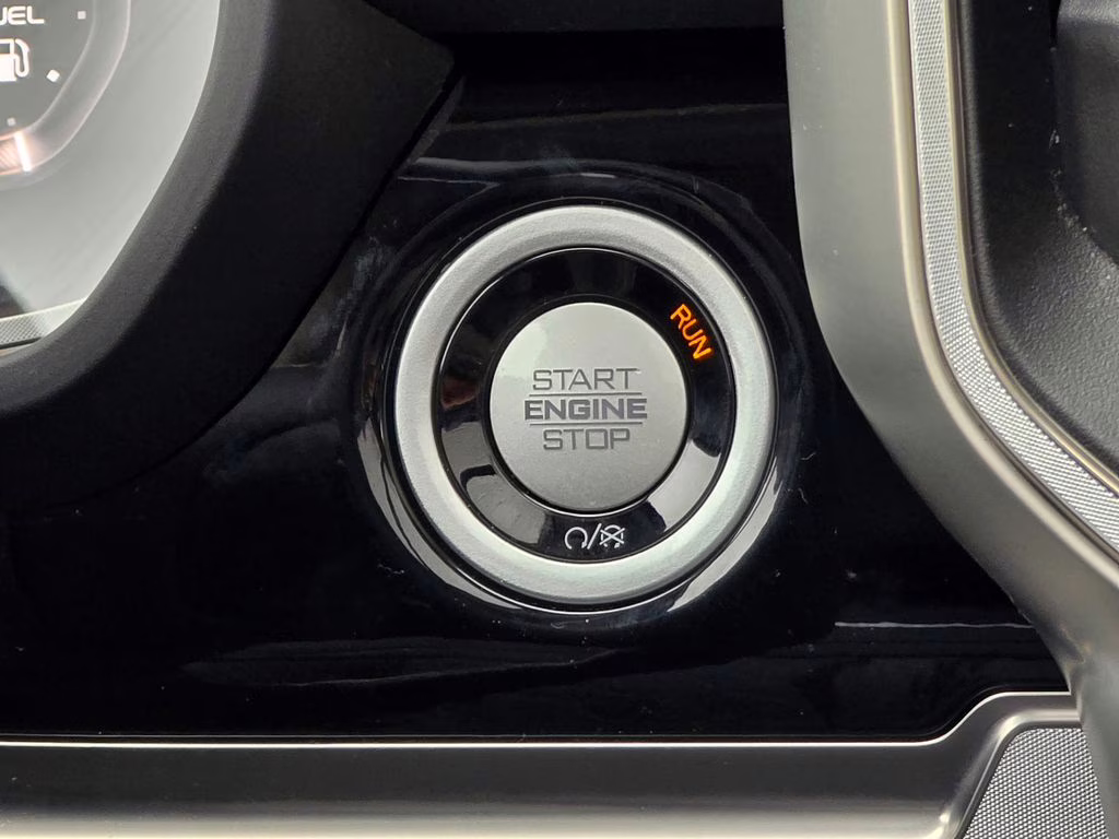 2026 Diamond Black Crystal Pearlcoat Ram 1500 Tungsten 4X4 Truck