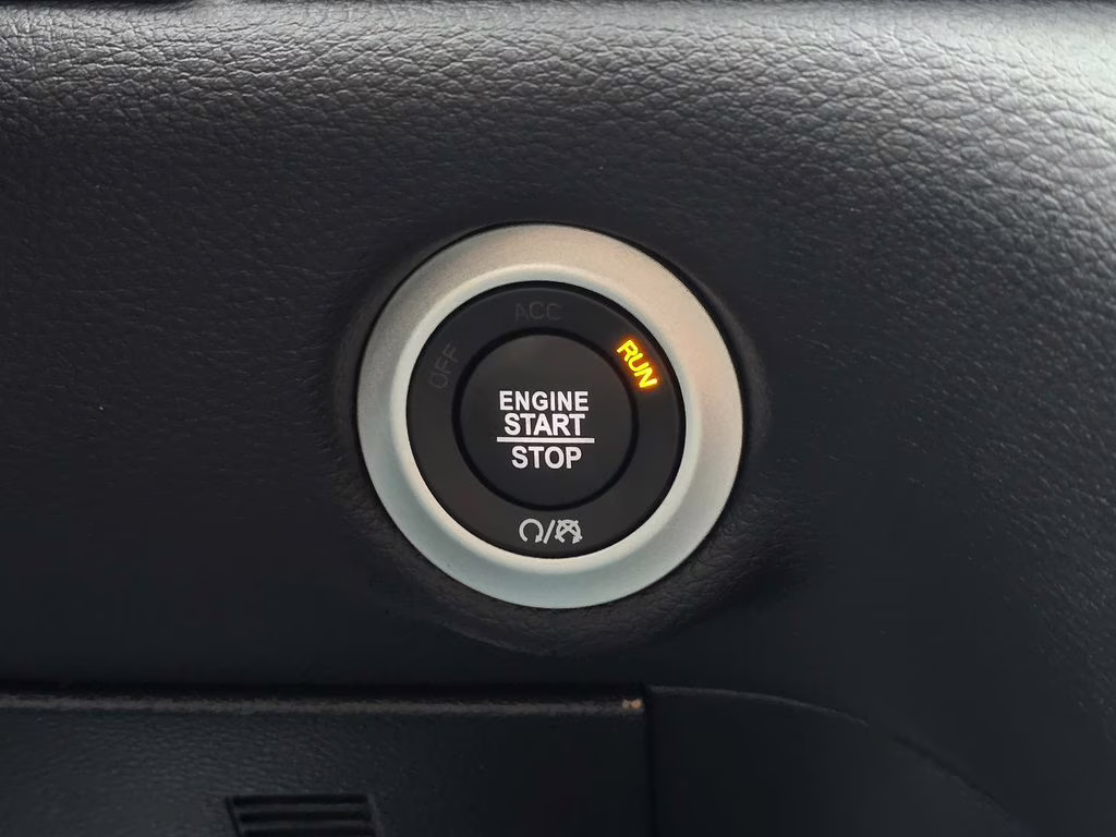 2026 Bright White Clearcoat Chrysler Pacifica Select AWD Van