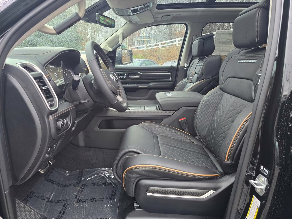 2026 Diamond Black Crystal Pearlcoat Ram 1500 Tungsten 4X4 Truck