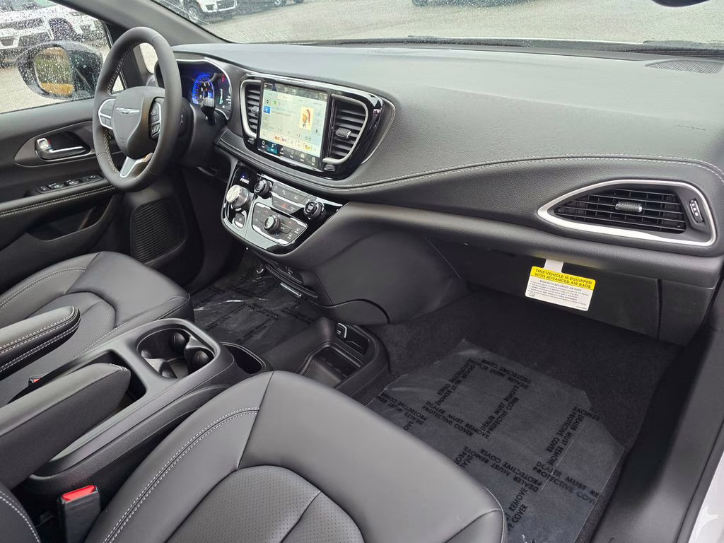 2026 Bright White Clearcoat Chrysler Pacifica Select AWD Van