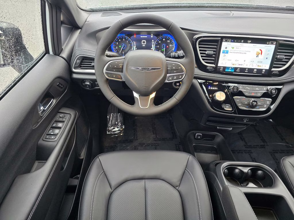 2026 Bright White Clearcoat Chrysler Pacifica Select AWD Van