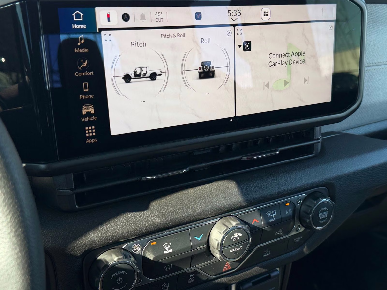 2026 Black Clearcoat Jeep Gladiator Sport 4X4 Truck