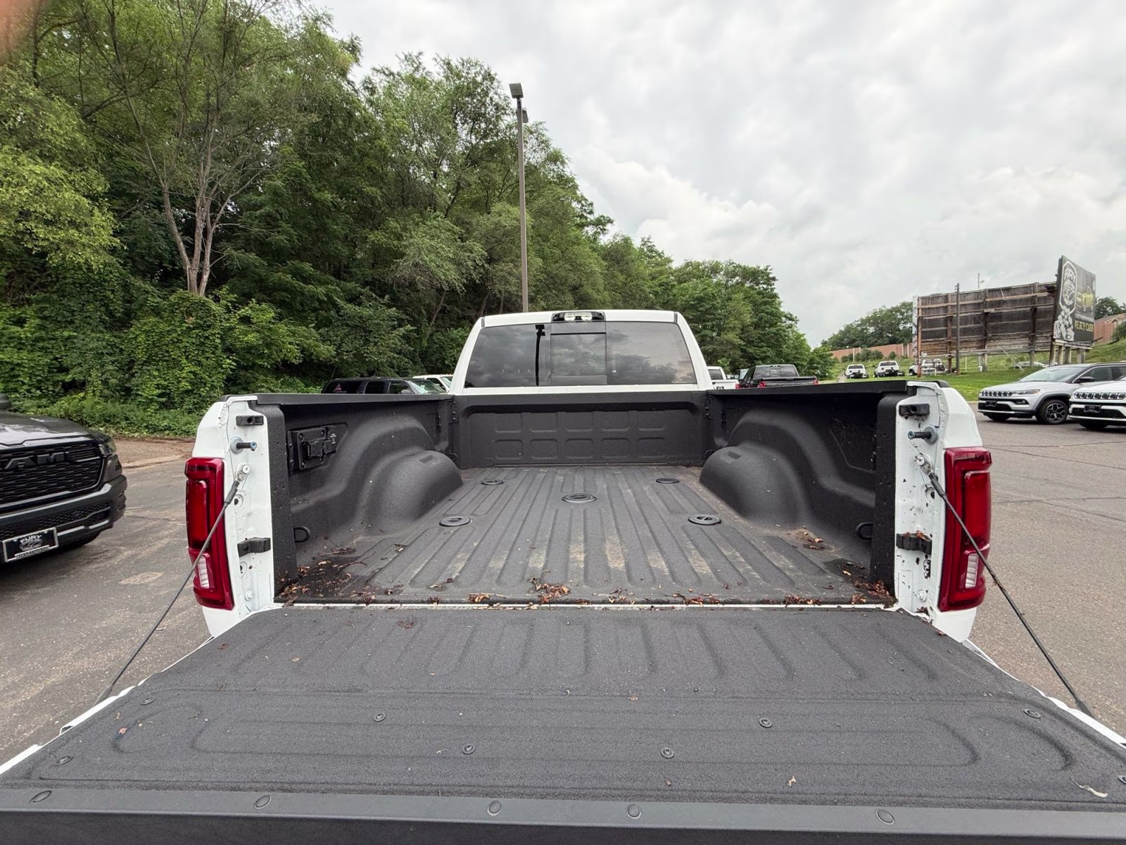 2026 Bright White Clearcoat Ram 2500 Big Horn 4X4 Truck