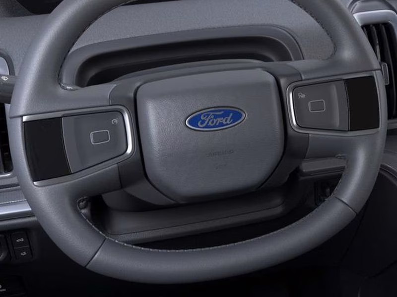 2025 Oxford White Ford Expedition Max Active RWD SUV