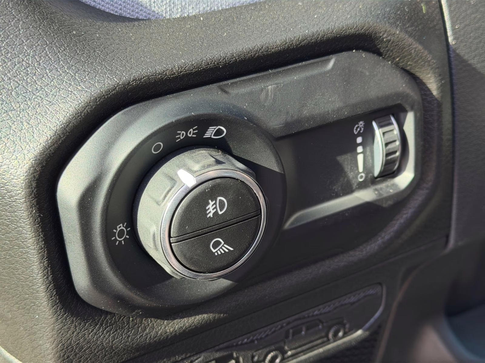 2026 Black Clearcoat Jeep Gladiator Sport 4X4 Truck