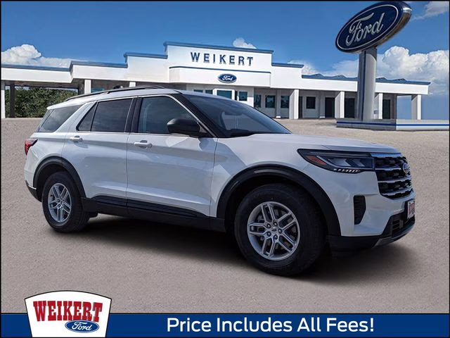 2026 Star White Metallic Tri-Coat Ford Explorer Active RWD SUV
