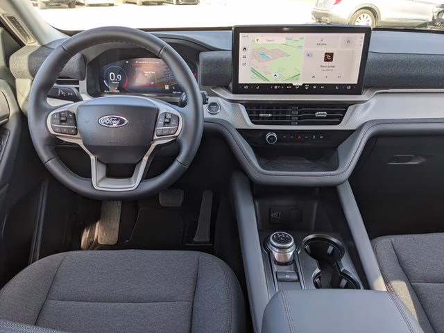 2026 Star White Metallic Tri-Coat Ford Explorer Active RWD SUV