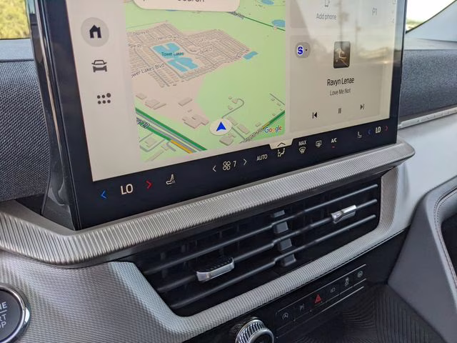 2026 Star White Metallic Tri-Coat Ford Explorer Active RWD SUV