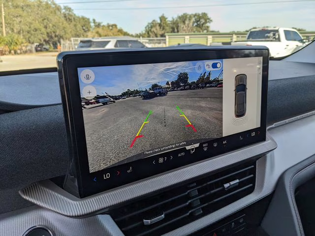 2026 Star White Metallic Tri-Coat Ford Explorer Active RWD SUV