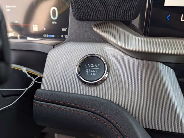 2026 Star White Metallic Tri-Coat Ford Explorer Active RWD SUV