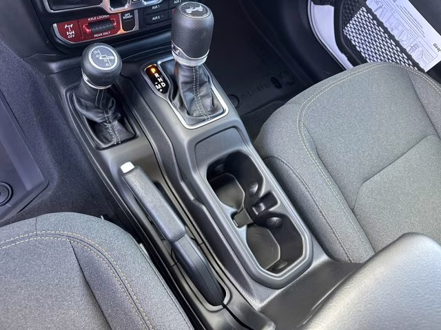 2026 Bright White Clearcoat Jeep Wrangler Willys 4X4 Convertible