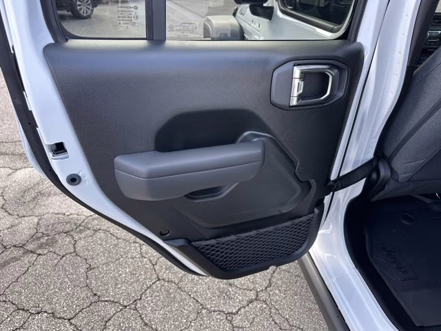 2026 Bright White Clearcoat Jeep Wrangler Willys 4X4 Convertible