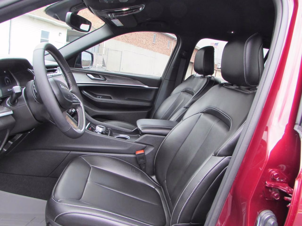 2024 Velvet Red Pearlcoat Jeep Grand Cherokee L Limited 4X4 SUV