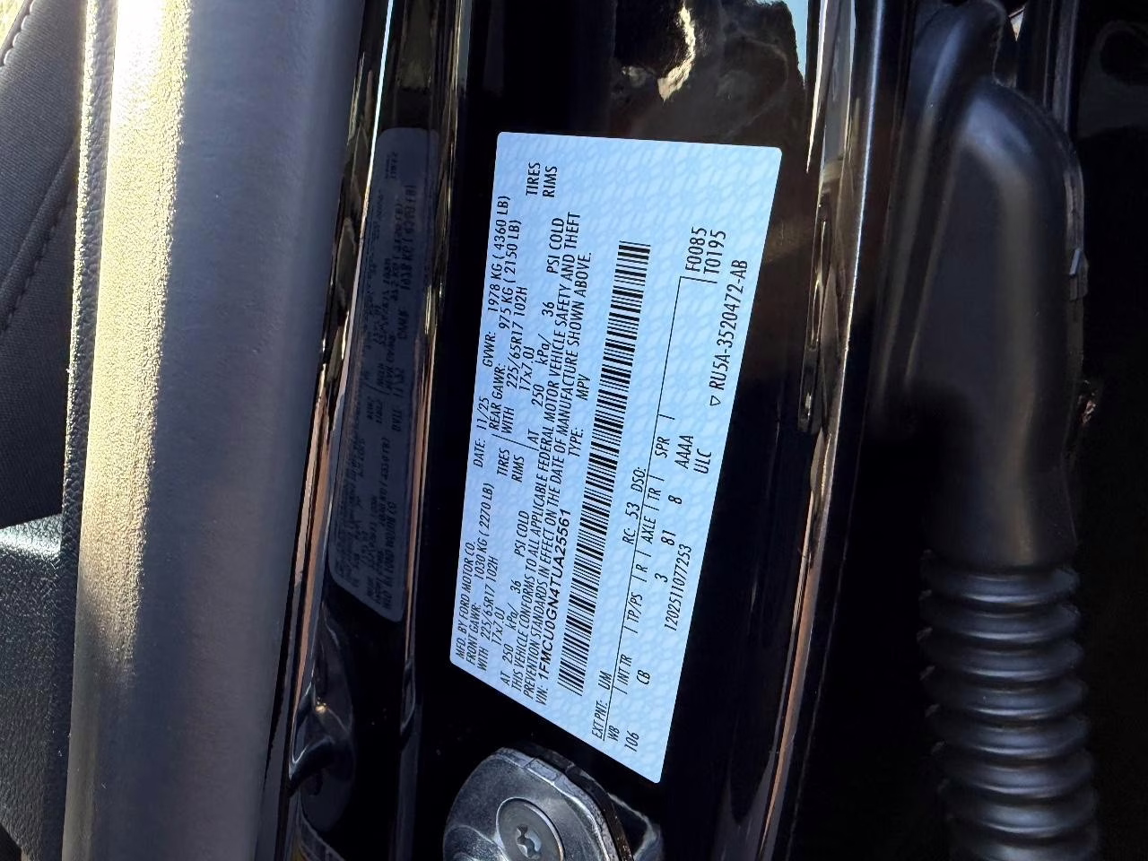 2026 Agate Black Metallic Ford Escape Active FWD SUV